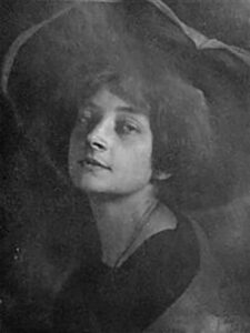 Thea Schleusner